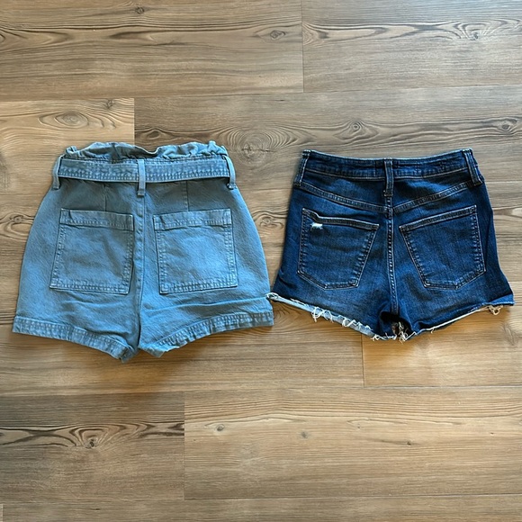 Universal Thread High Rise Shorts - Picture 2 of 6